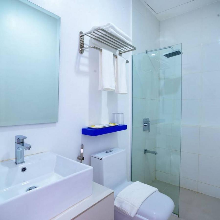 Ruhe Suites Coron Exterior photo